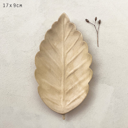 Handcarved Wooden bowl - Beech Leaf