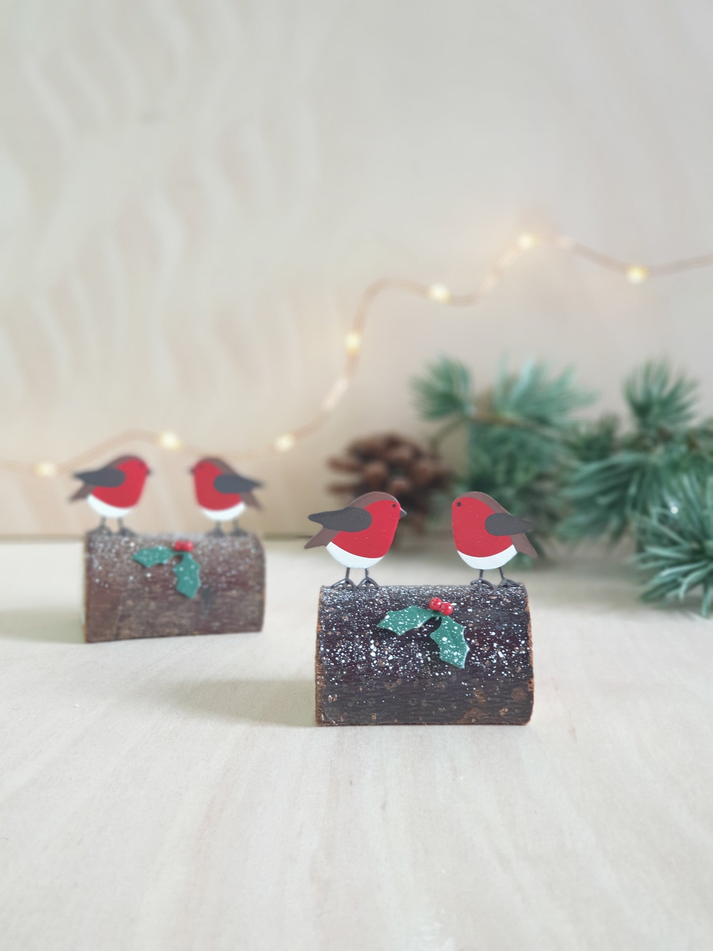 Robins on Yule Log Decoration